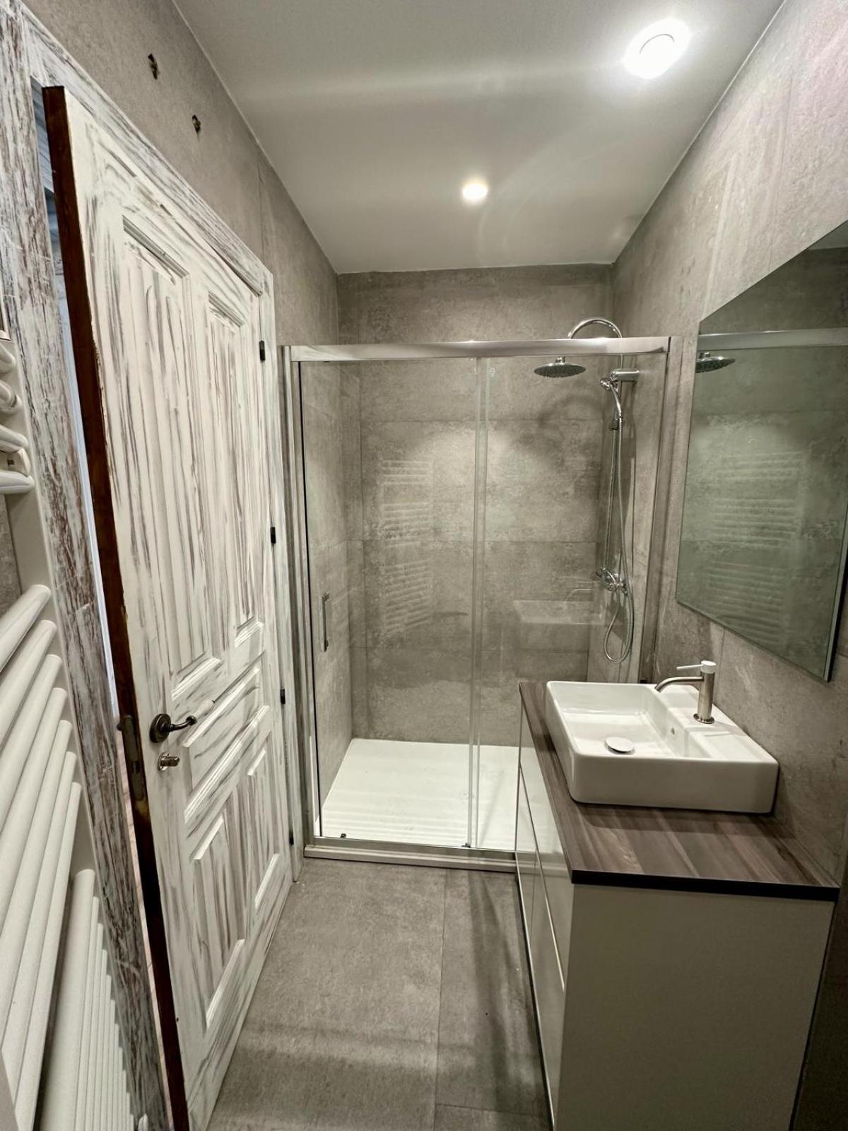 Apartamentos Carolina By Gaiarooms León Buitenkant foto