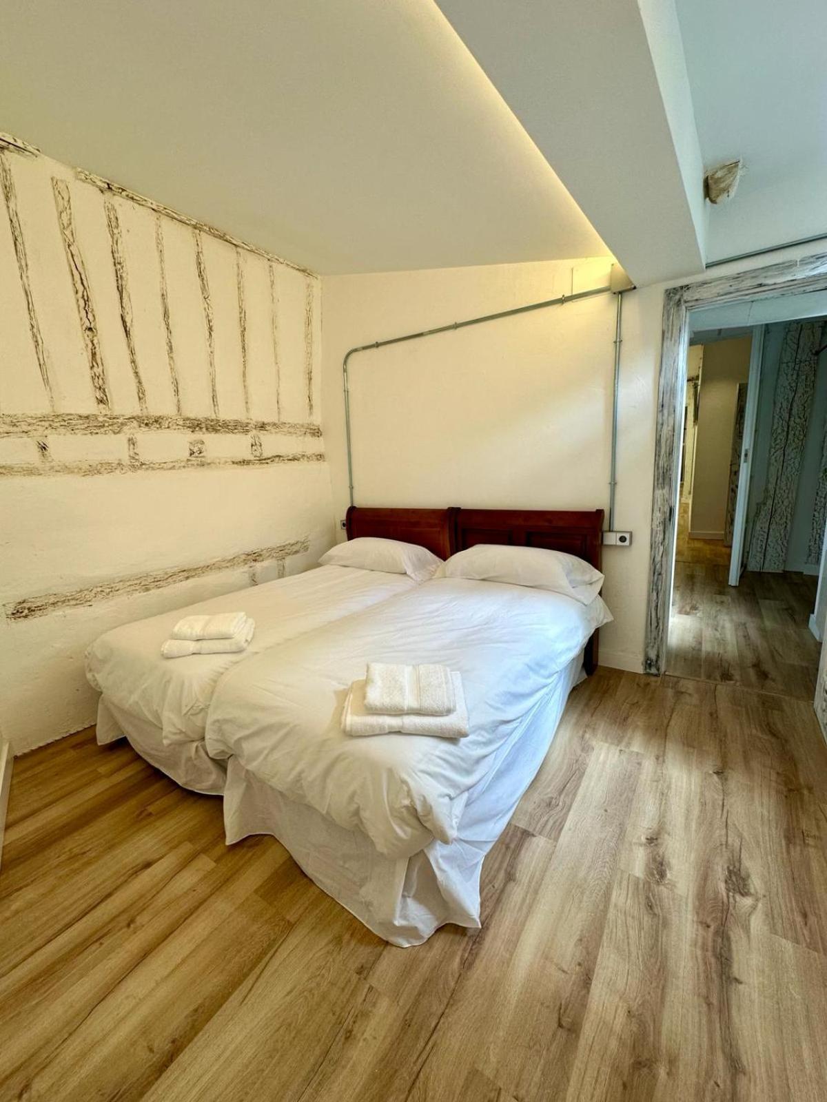 Apartamentos Carolina By Gaiarooms León Buitenkant foto