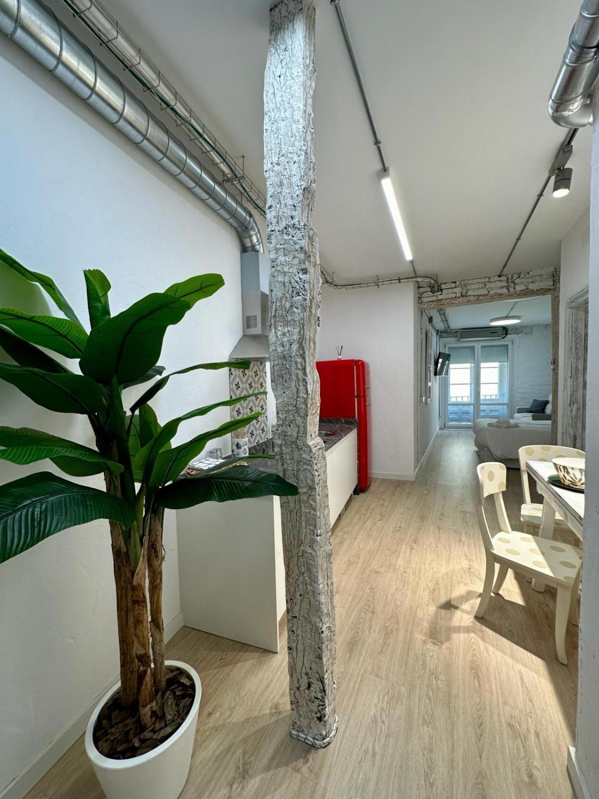 Apartamentos Carolina By Gaiarooms León Buitenkant foto